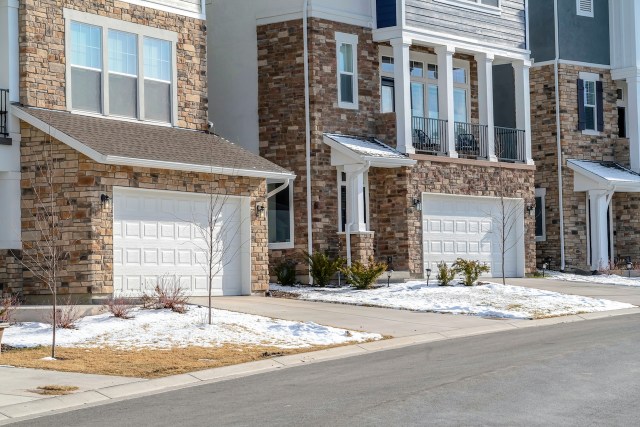 How Nextdoor Neighborhood Website Can Connect You with Your Community